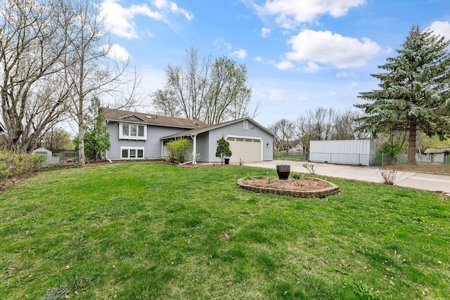 view of front of home featuring concrete driveway and a garage