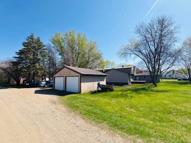2526 Garnet Ave, Slayton, MN 56172 - view of detached garage