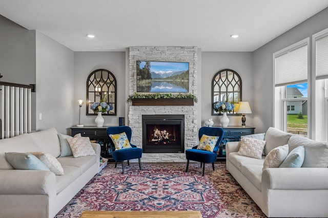 825 Spancil Hill Vw, Woodbury, MN 55129 - living area with a fireplace