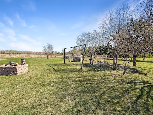 view of grassy yard