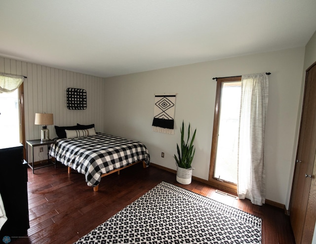 130 Woodcrest Dr N, Fargo, ND 58102 - bedroom featuring hardwood / wood-style floors and baseboards
