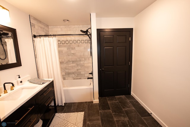 130 Woodcrest Dr N, Fargo, ND 58102 - full bath with shower / bathtub combination with curtain, vanity, and baseboards
