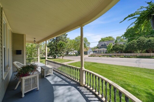 1112 4th St S, Stillwater, MN 55082 - view of patio featuring covered porch and a residential view