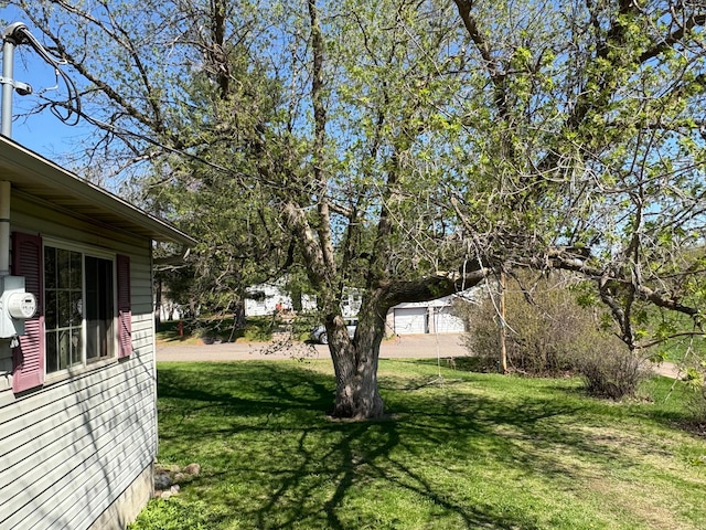 307 Deerwood Ln S, Onamia, MN 56359 - view of grassy yard