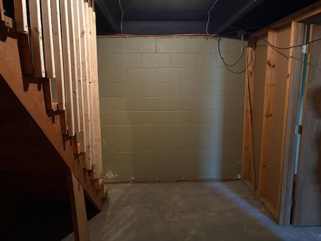 307 Deerwood Ln S, Onamia, MN 56359 - unfinished basement featuring stairs