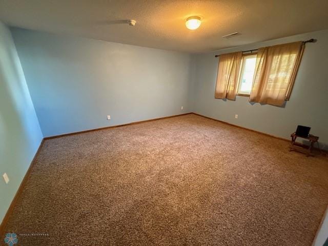 408 Np Ct, Breckenridge, MN 56520 - unfurnished room with light colored carpet and baseboards