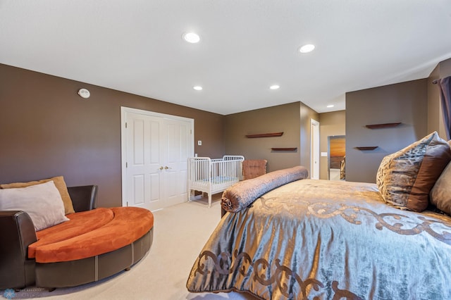 4126 Timberline Dr S, Fargo, ND 58104 - carpeted bedroom featuring recessed lighting and a closet