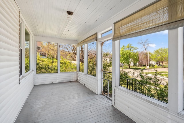 view of unfurnished sunroom