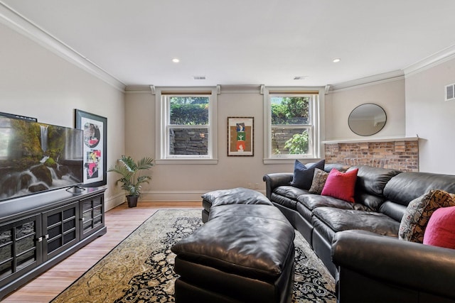 1721 Mount Curve Ave, Minneapolis, MN 55403 - living area featuring light wood-type flooring, crown molding, plenty of natural light, baseboards, and recessed lighting