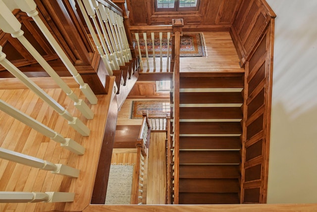 1721 Mount Curve Ave, Minneapolis, MN 55403 - view of stairway