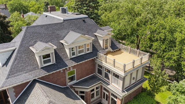 1721 Mount Curve Ave, Minneapolis, MN 55403 - aerial view of property and surrounding area