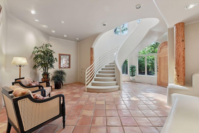 1721 Mount Curve Ave, Minneapolis, MN 55403 - building lobby featuring recessed lighting and stairway