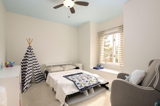 bedroom with carpet flooring and ceiling fan