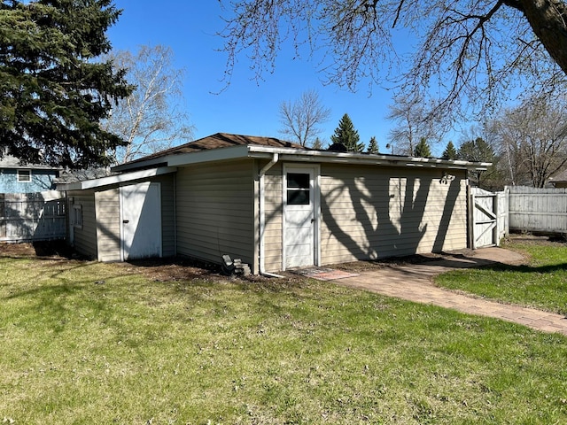 324 Maple Ave S, Thief River Falls, MN 56701 - photo 54