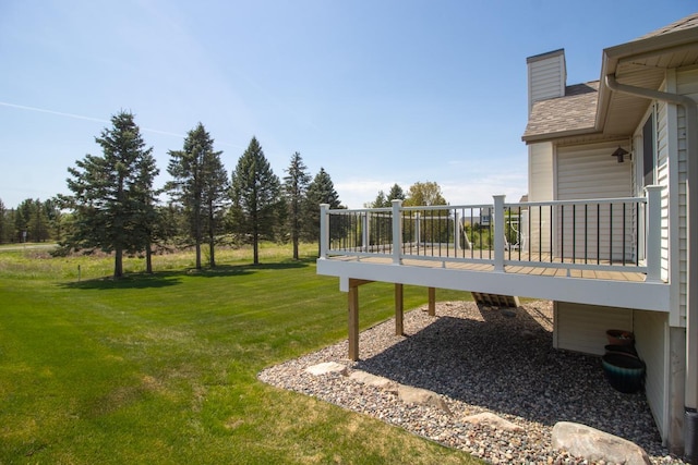 5057 Linden Trl N, Lake Elmo, MN 55042 - view of grassy yard featuring a deck