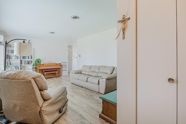 122 3rd Ave NW, Hillsboro, ND 58045 - photo 4