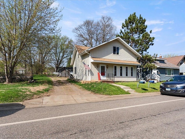 611 3rd St SW, Crosby, MN 56441 - bungalow with driveway and a front lawn