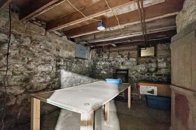 706 Broad St, Mankato, MN 56001 - view of unfinished basement