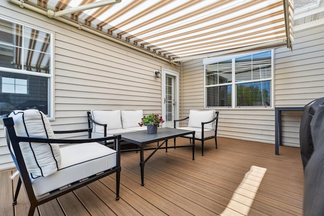 8172 Virginia Ln, Savage, MN 55378 - wooden terrace featuring an outdoor hangout area