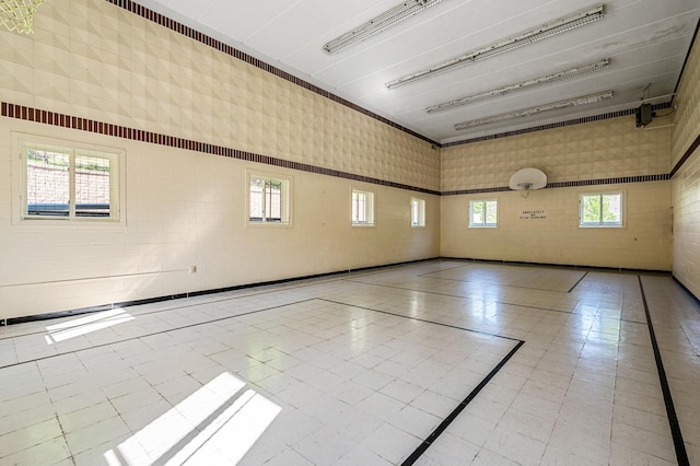 2700 Oxford St N Unit 102, Roseville, MN 55113 - view of basketball court featuring basketball hoop