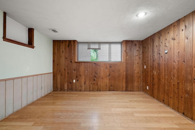 5241 Edenmoor St, Edina, MN 55436 - photo 24