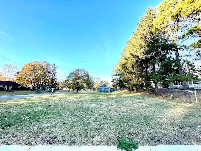 2569 Stacker Blvd, White Bear Twp, MN 55110