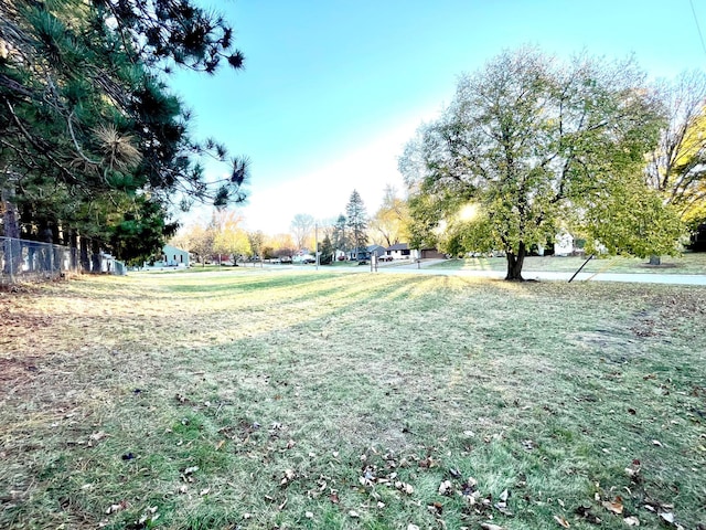 2569 Stacker Blvd, White Bear Twp, MN 55110