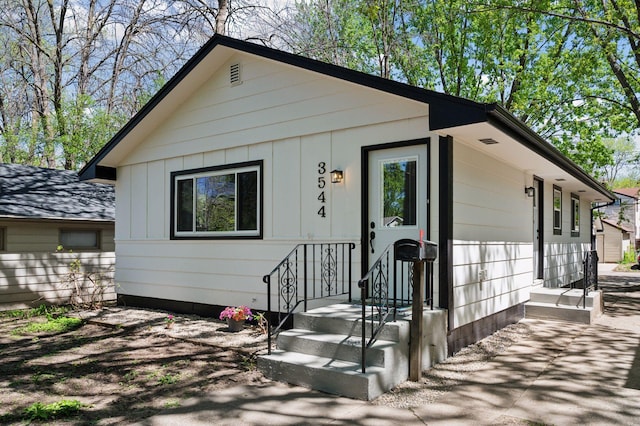 3544 Lee Ave N, Crystal, MN 55422 - view of front of home featuring board and batten siding