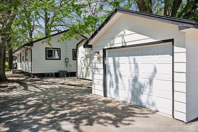 3544 Lee Ave N, Crystal, MN 55422 - view of detached garage