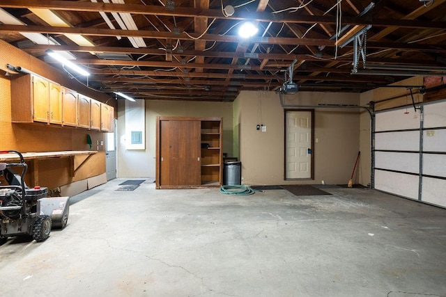 408 19th St NW, Willmar, MN 56201 - garage with a garage door opener