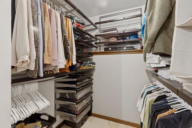 view of spacious closet