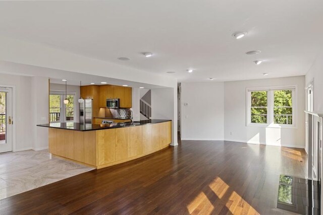 reception area with a sink and recessed lighting