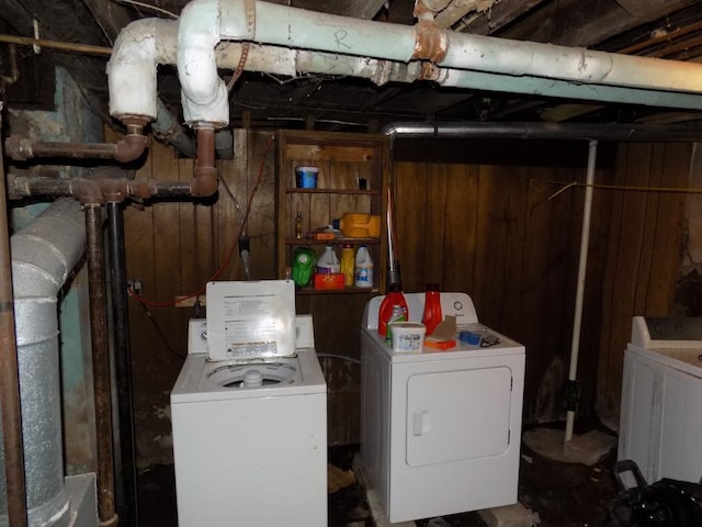 laundry area with washer and clothes dryer