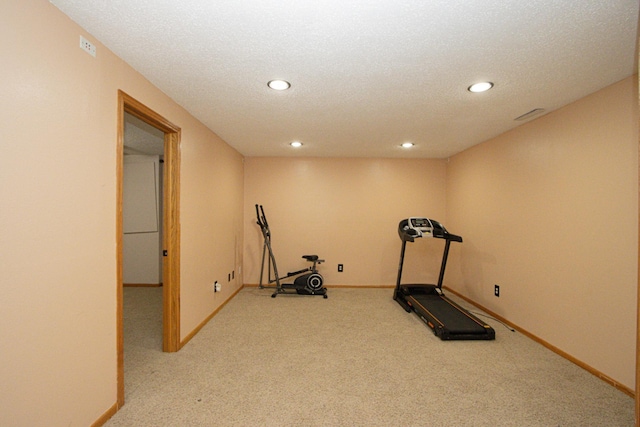 147 Waynesborough Way, Mankato, MN 56001 - exercise room featuring recessed lighting, carpet floors, and baseboards