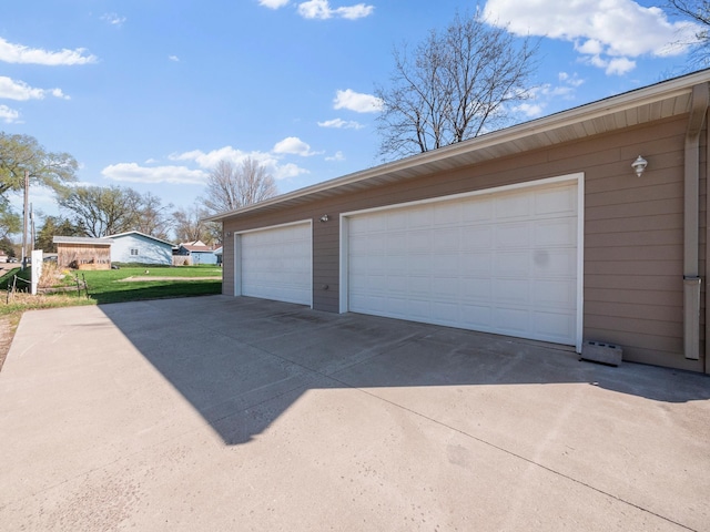116 California Ave, Morris, MN 56267 - view of detached garage