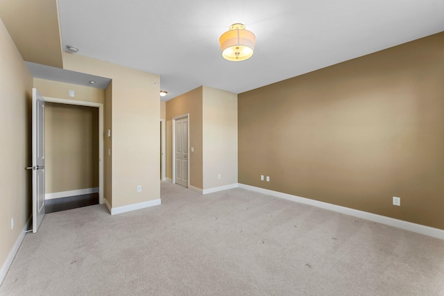 1320 Riverside Ln Unit 112, Mendota Heights, MN 55118 - unfurnished bedroom featuring light colored carpet and baseboards