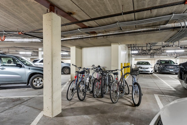 1320 Riverside Ln Unit 112, Mendota Heights, MN 55118 - view of parking deck