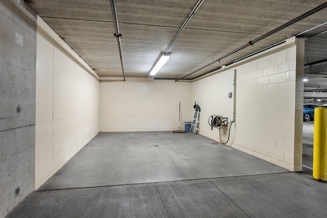 1320 Riverside Ln Unit 112, Mendota Heights, MN 55118 - garage with concrete block wall
