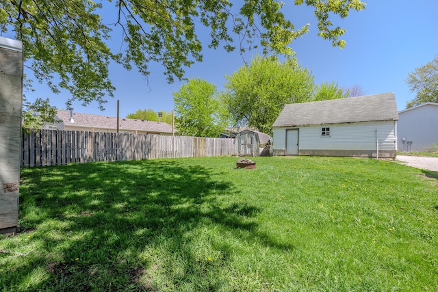 812 Main St, Dodge Center, MN 55927 - view of yard featuring an outbuilding and a storage shed