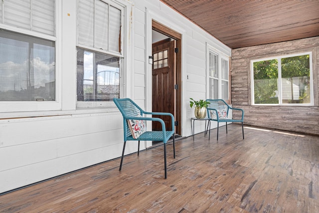 604 Asbury St, Saint Paul, MN 55104 - deck featuring covered porch