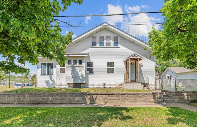 604 Asbury St, Saint Paul, MN 55104 - view of front of property