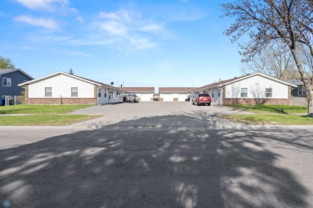 726-728 31st St N, Fargo, ND 58102 - view of street