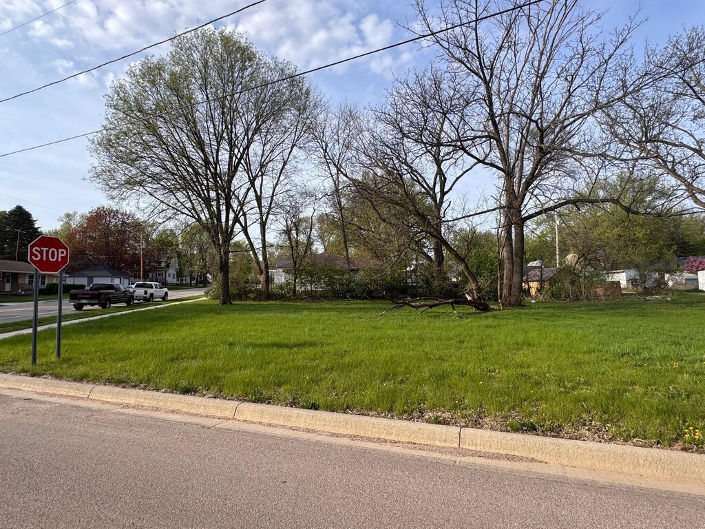 TBD Emory St, Tracy, MN 56175