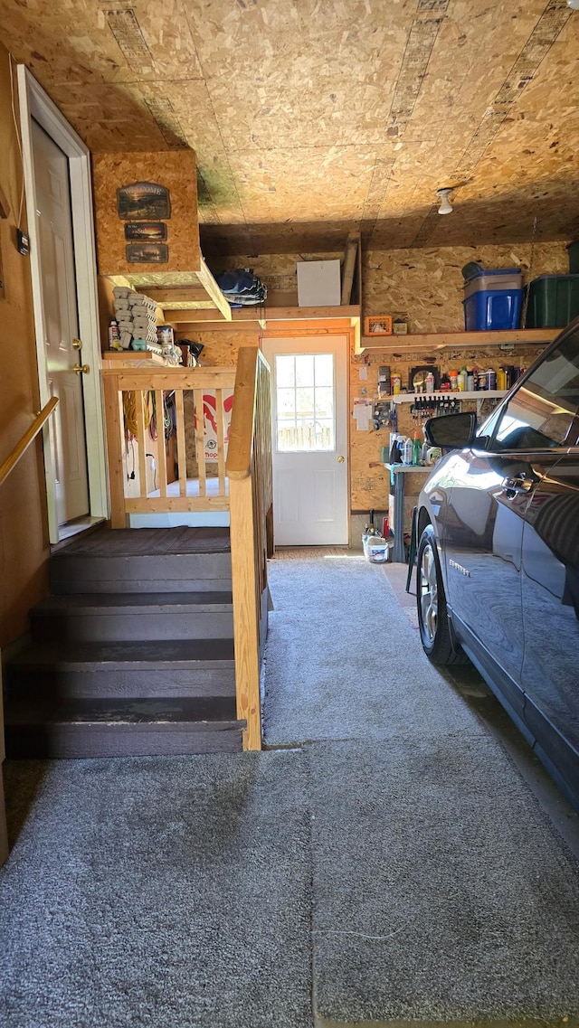 109 Gray Pl W, Marshall, MN 56258 - view of garage