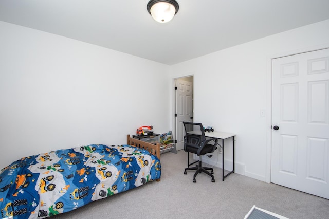 view of carpeted bedroom