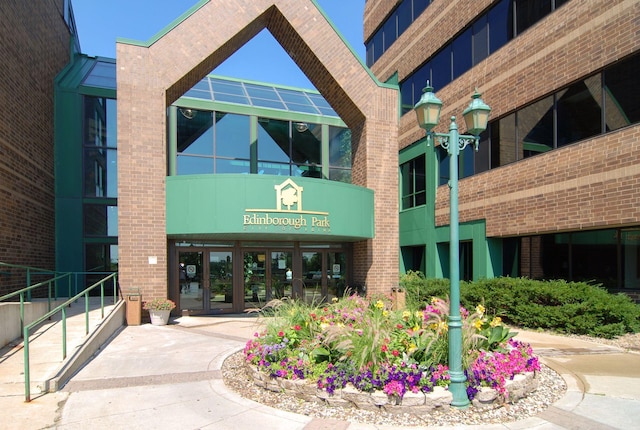 7618 York Ave S Unit 1318, Edina, MN 55435 - view of building exterior