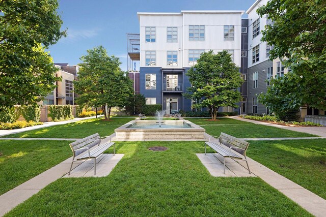 2845 Colfax Ave S Unit W202, Minneapolis, MN 55408 - surrounding community with a lawn