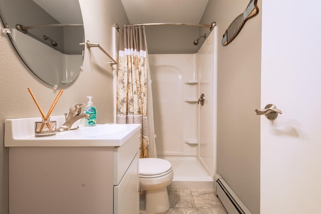 2520 Le Homme Dieu Hts NE Unit 2, Alexandria Twp, MN 56308 - full bath featuring toilet, vanity, a shower with curtain, and a baseboard radiator