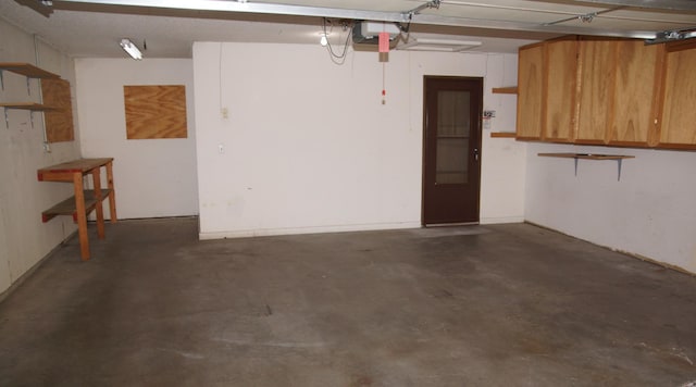 2140 Tamarin Trl, Golden Valley, MN 55427 - garage with a garage door opener