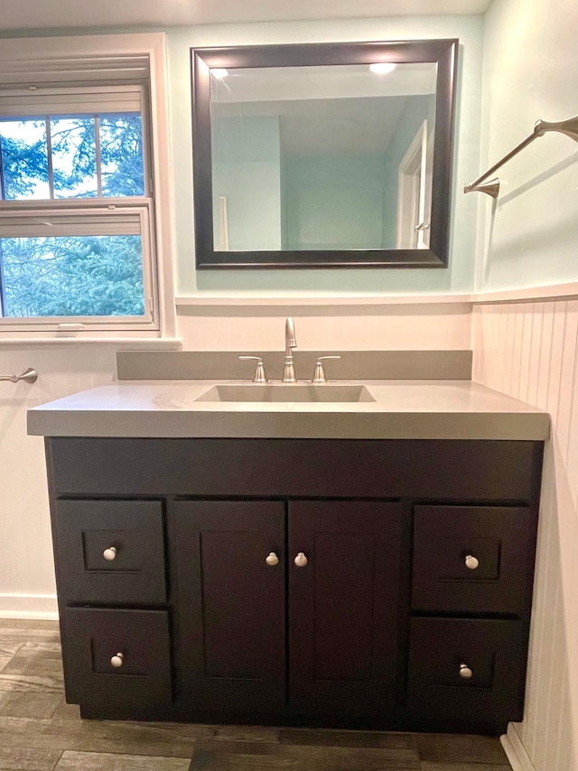 3918 Willmatt Hl, Minnetonka, MN 55305 - bathroom with vanity and wainscoting
